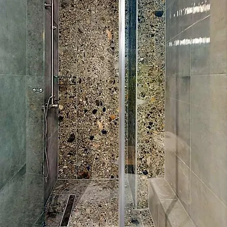 Pidna 4* Skotina